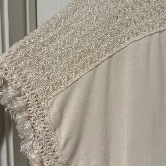 Loft pullover short sleeve crochet sleeve top ivory cream size 16/18 - Picture 2 of 5